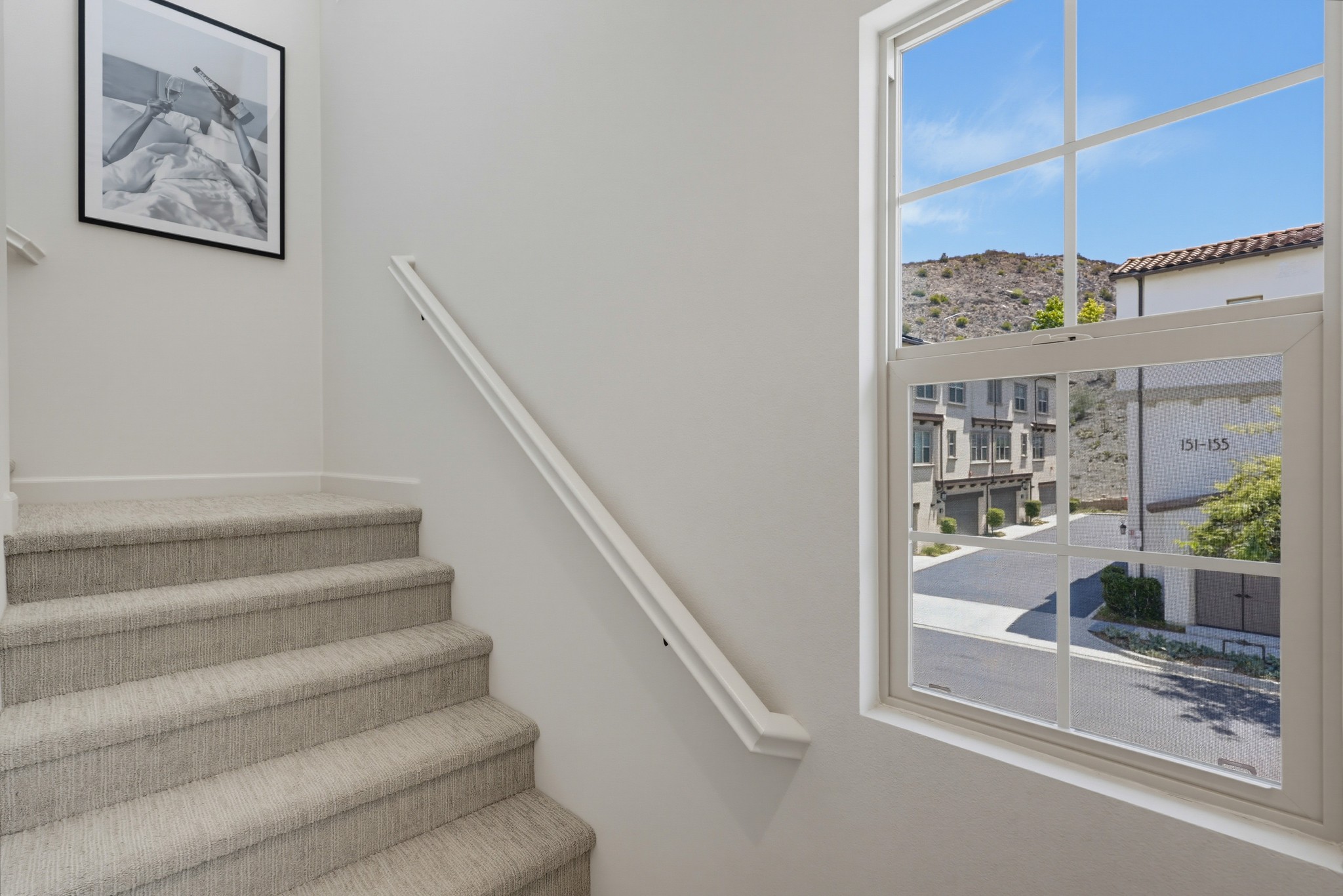Virtual tour photo 27 of 52 for 956 Blackstone Dr