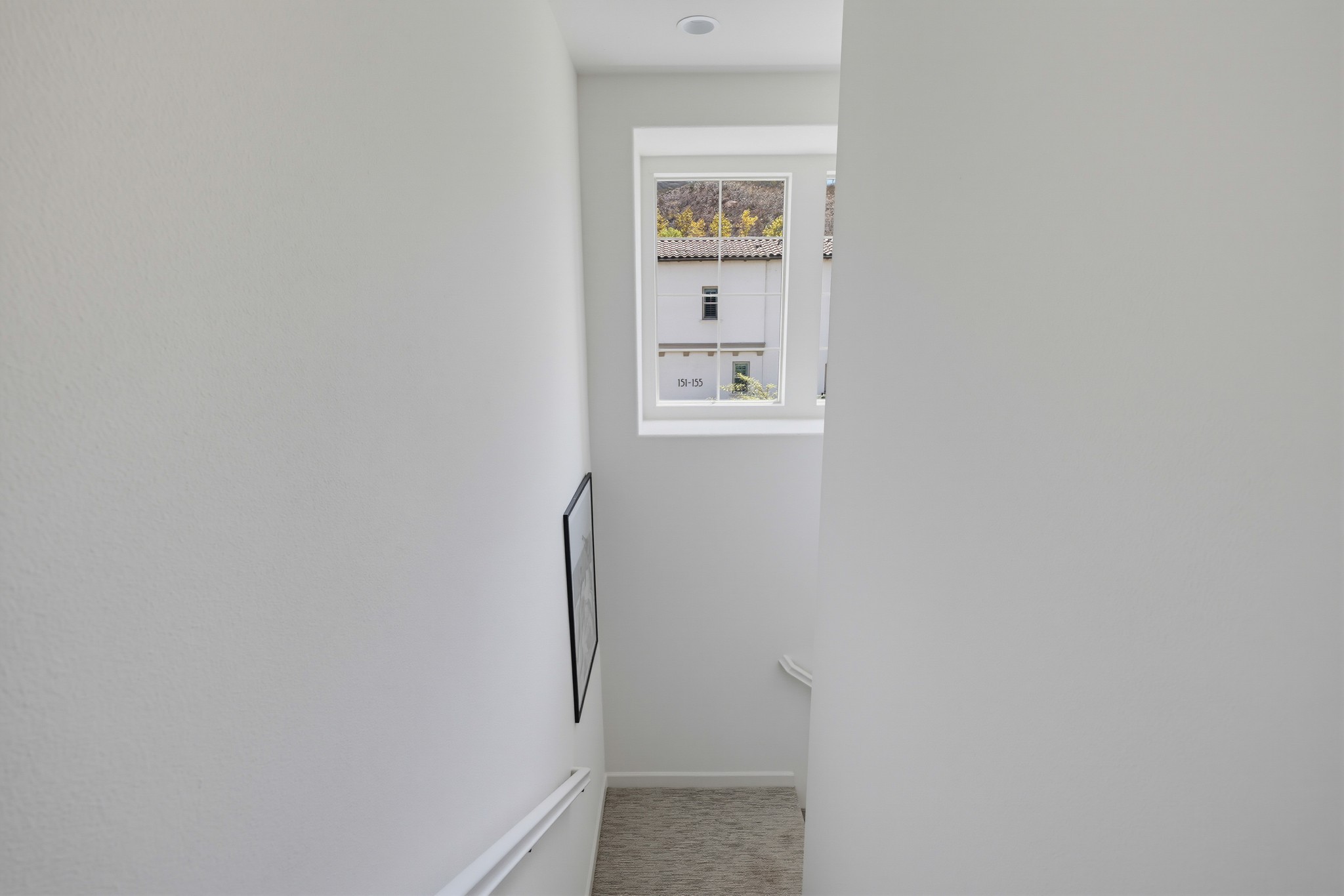 Virtual tour photo 28 of 52 for 956 Blackstone Dr