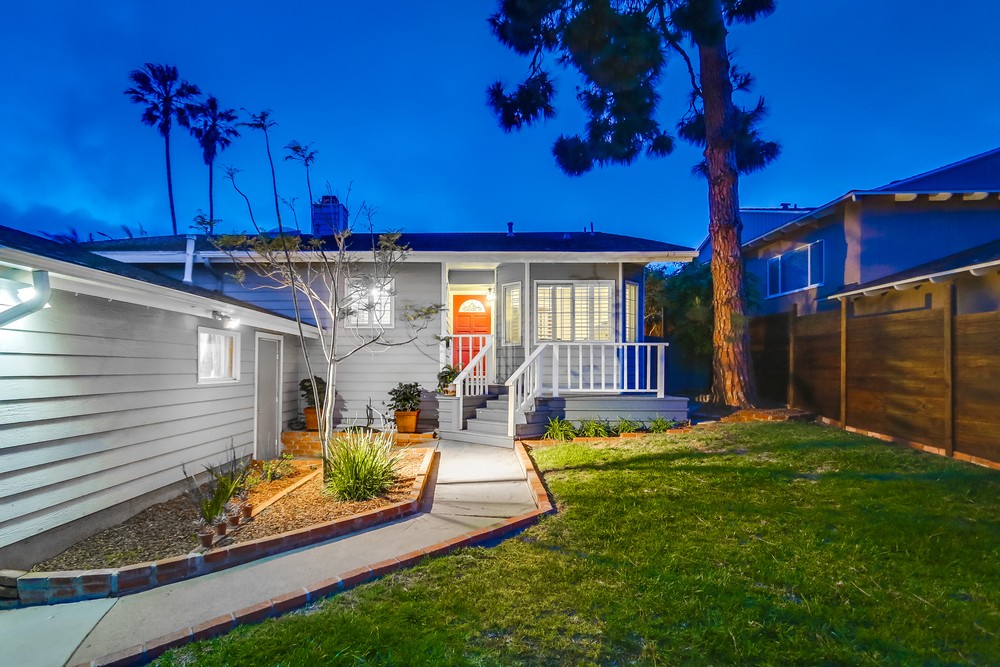 Virtual tour photo 4 of 48 for 956 Tarento Dr