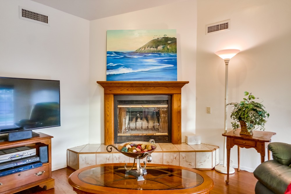 Virtual tour photo 17 of 48 for 956 Tarento Dr
