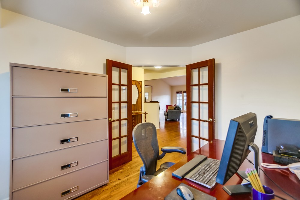 Virtual tour photo 21 of 48 for 956 Tarento Dr