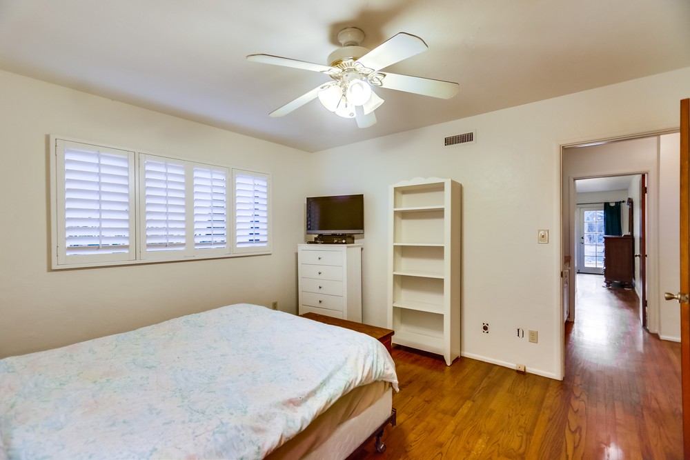 Virtual tour photo 36 of 48 for 956 Tarento Dr