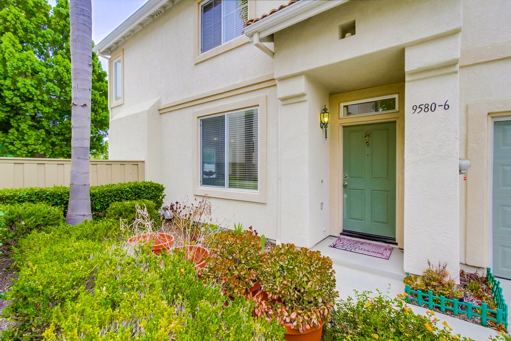Virtual tour photo 5 of 35 for 9580 Compass Point Dr S