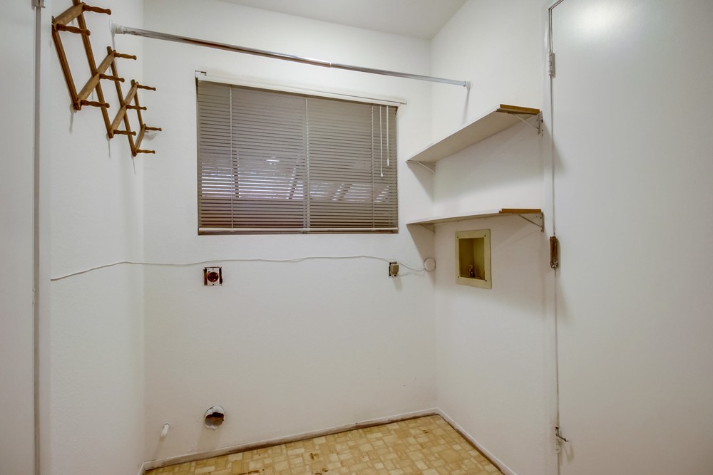 Virtual tour photo 44 of 53 for 9597 Vista Tercera