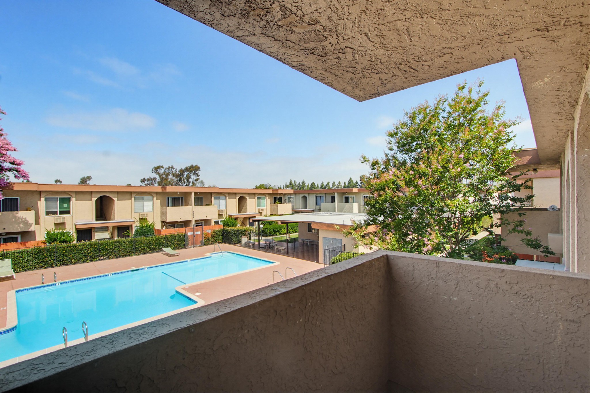 Virtual tour photo 16 of 31 for 9598 Carroll Canyon Rd APT 266