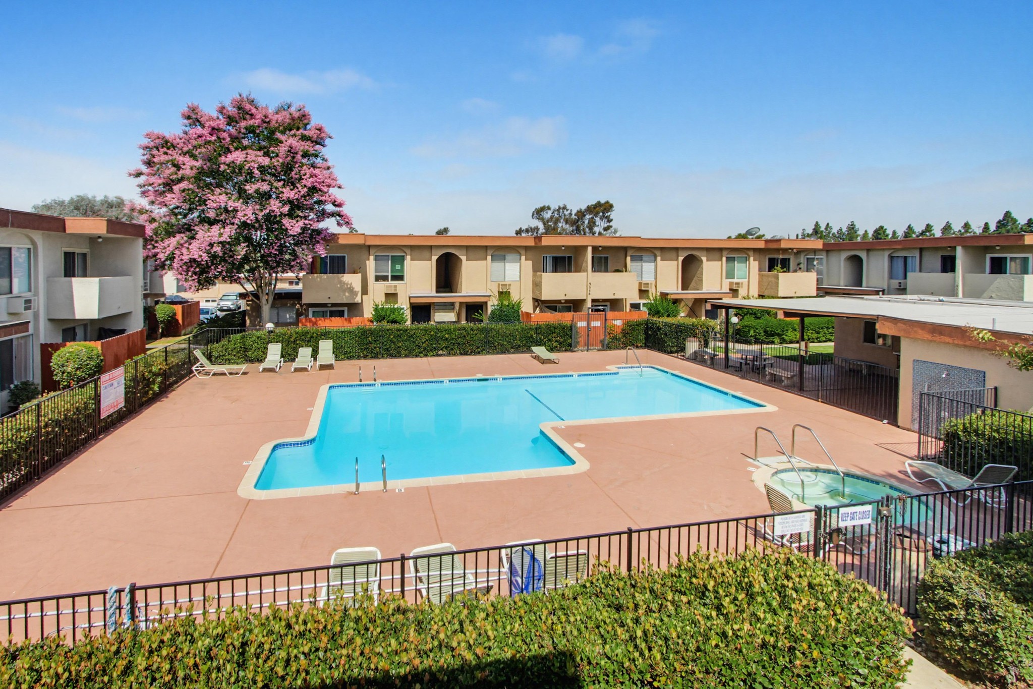 Virtual tour photo 18 of 31 for 9598 Carroll Canyon Rd APT 266