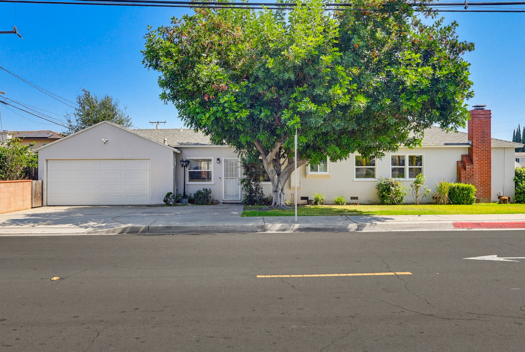 Virtual tour photo 1 of 82 for 9602 Olive St