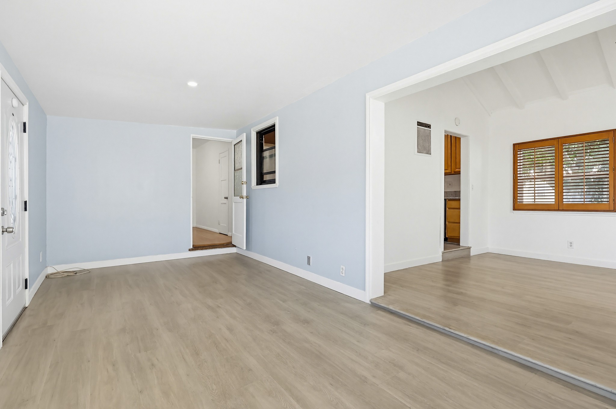 Virtual tour photo 31 of 82 for 9602 Olive St
