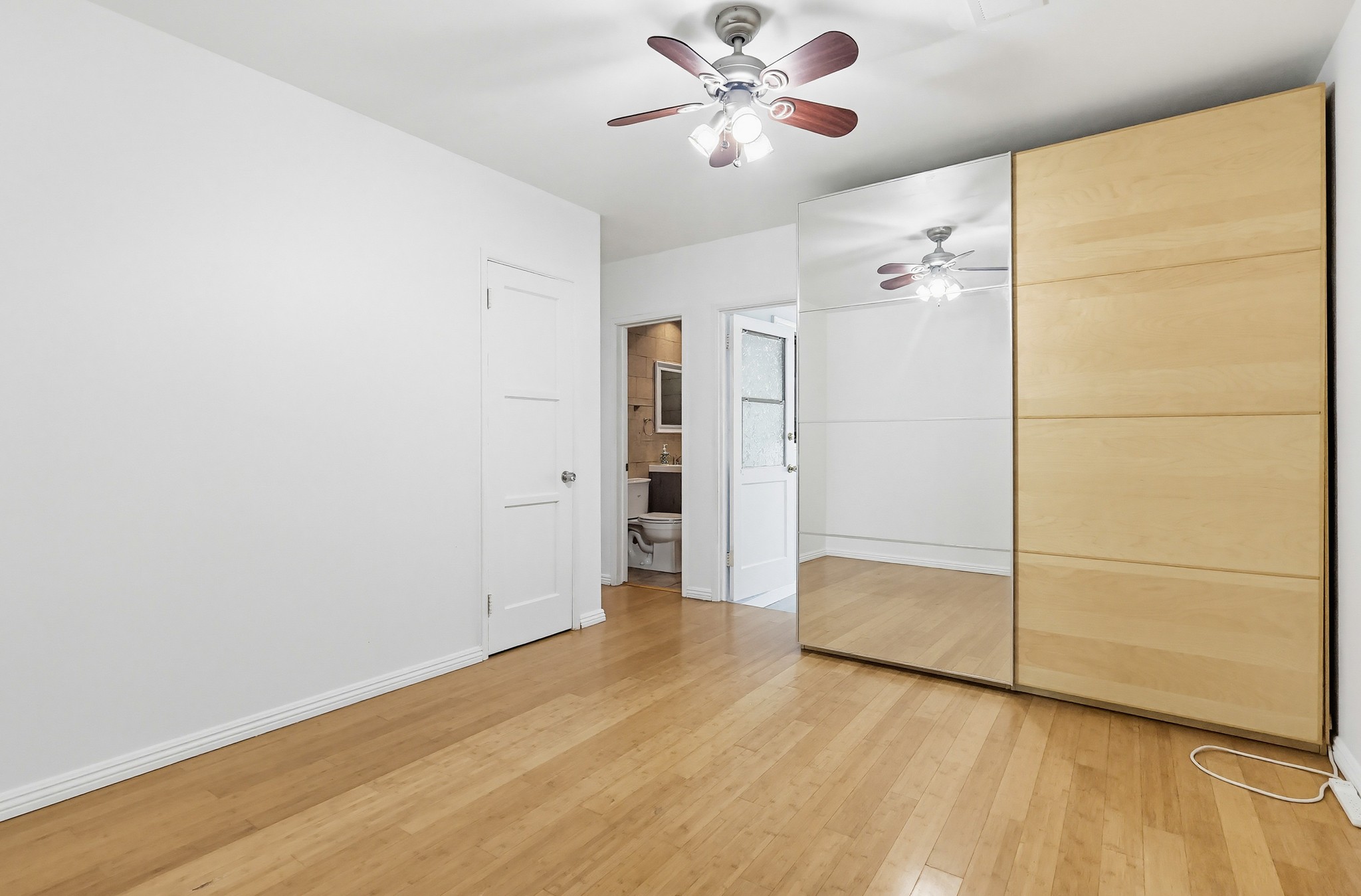 Virtual tour photo 40 of 82 for 9602 Olive St