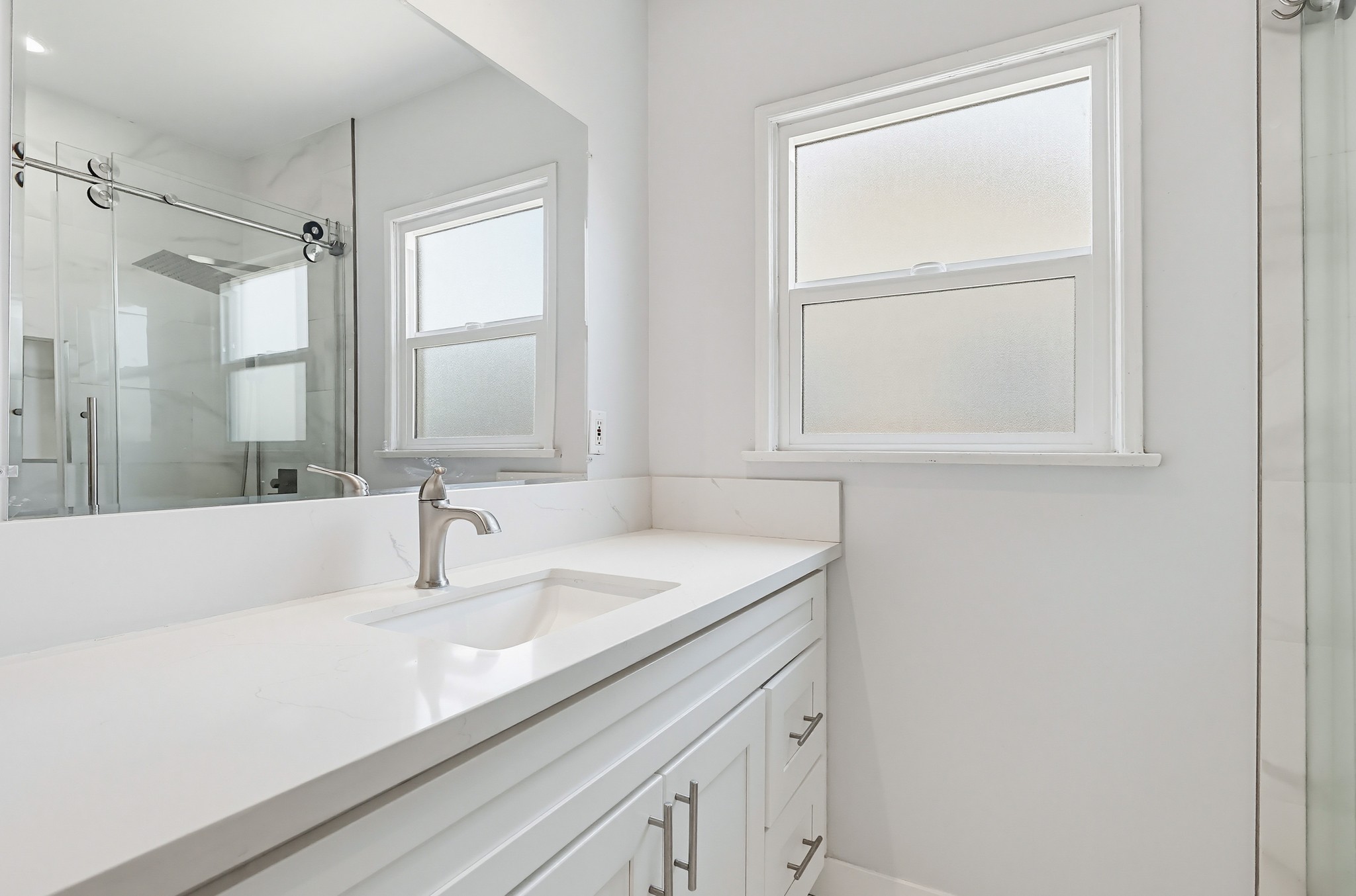 Virtual tour photo 50 of 82 for 9602 Olive St