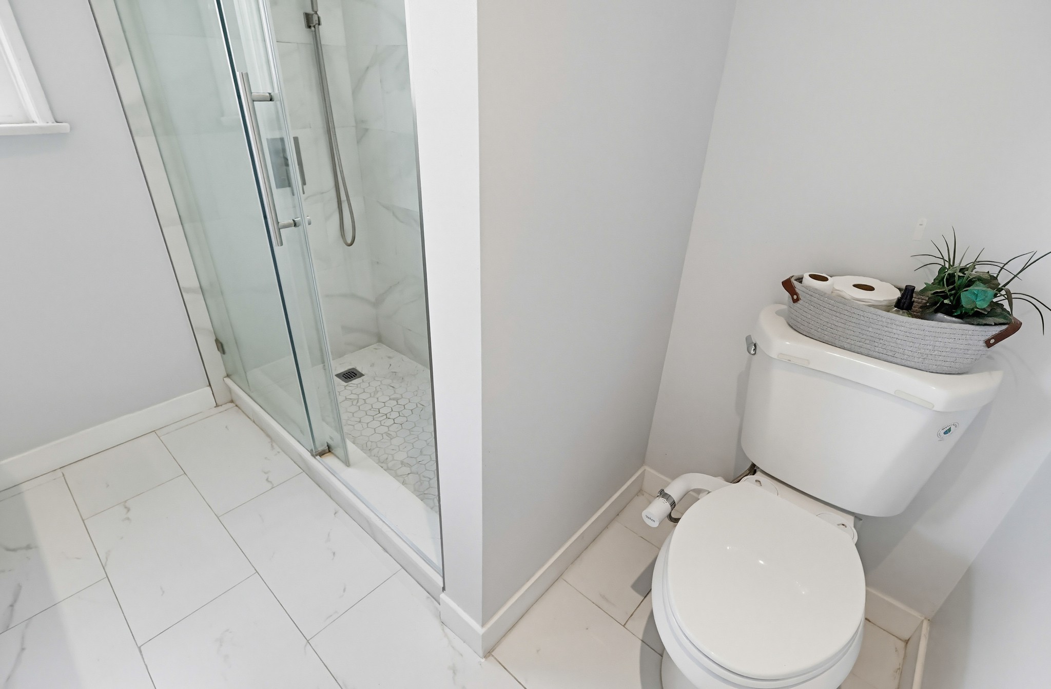 Virtual tour photo 52 of 82 for 9602 Olive St