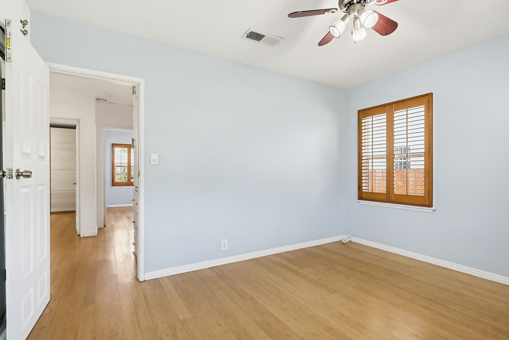 Virtual tour photo 55 of 82 for 9602 Olive St