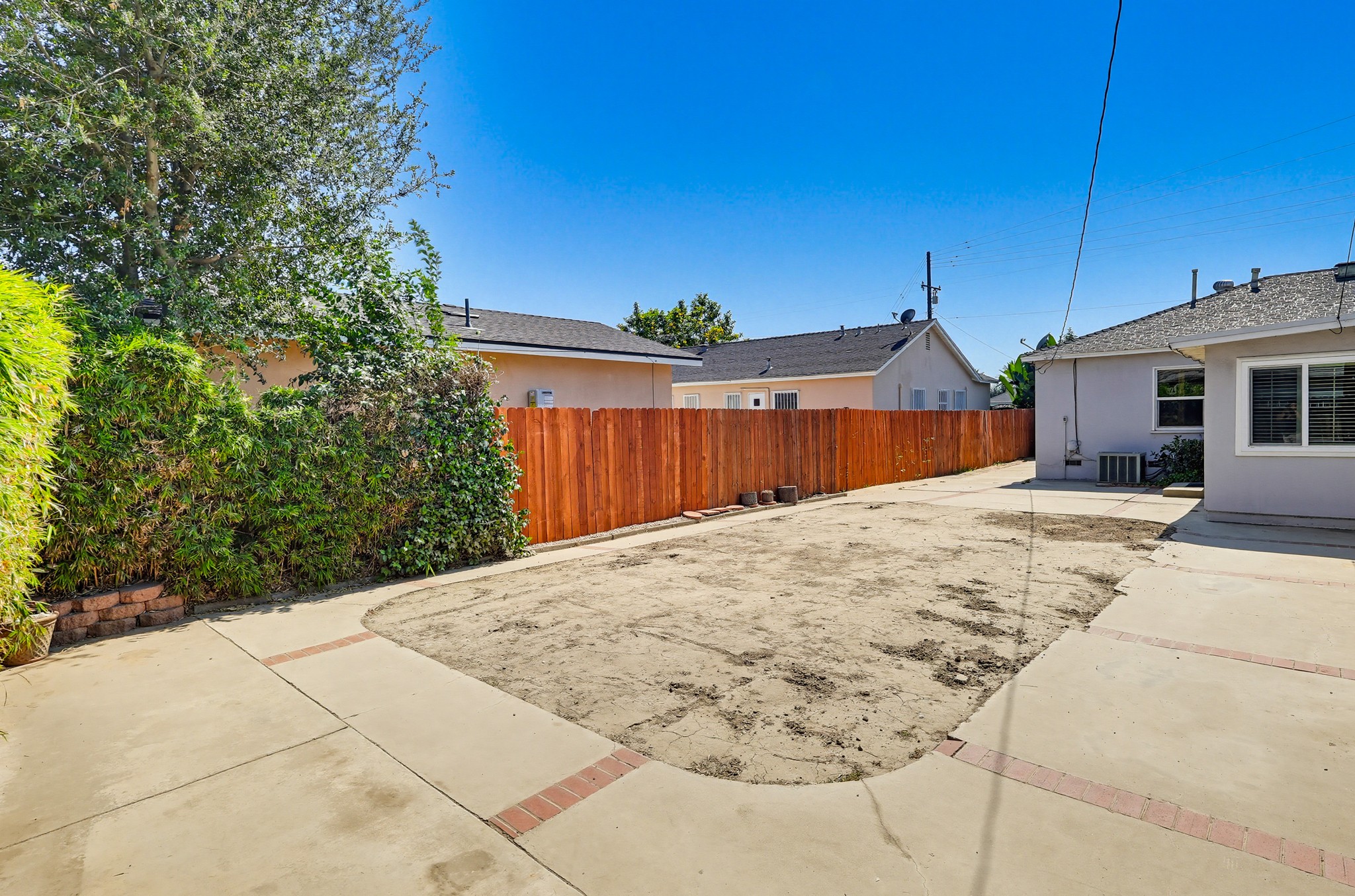 Virtual tour photo 66 of 82 for 9602 Olive St