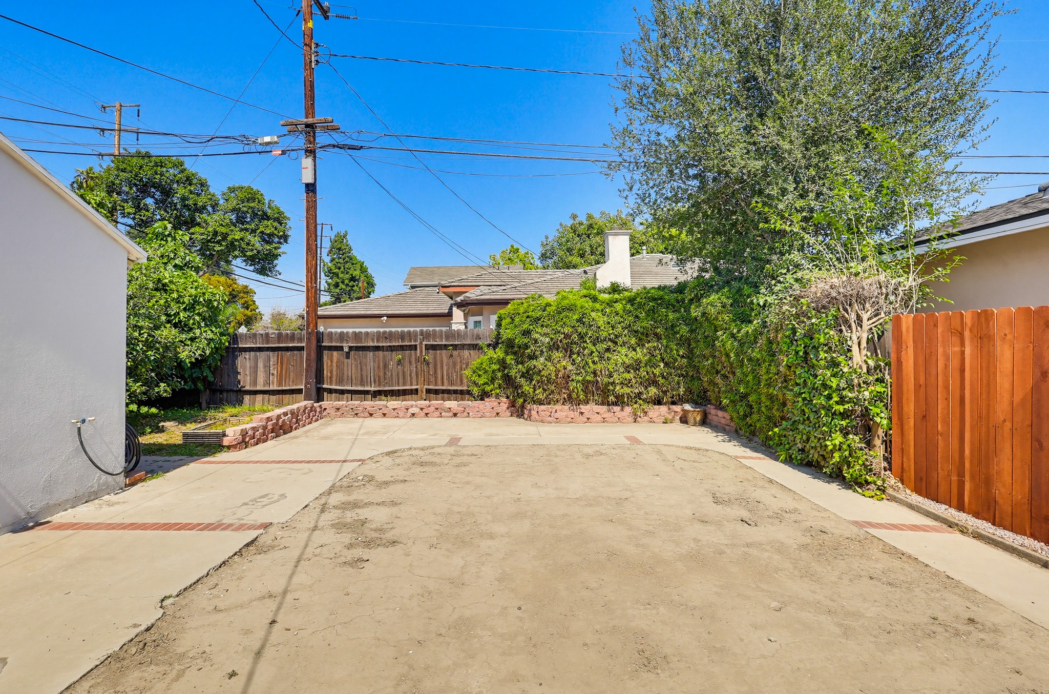 Virtual tour photo 69 of 82 for 9602 Olive St
