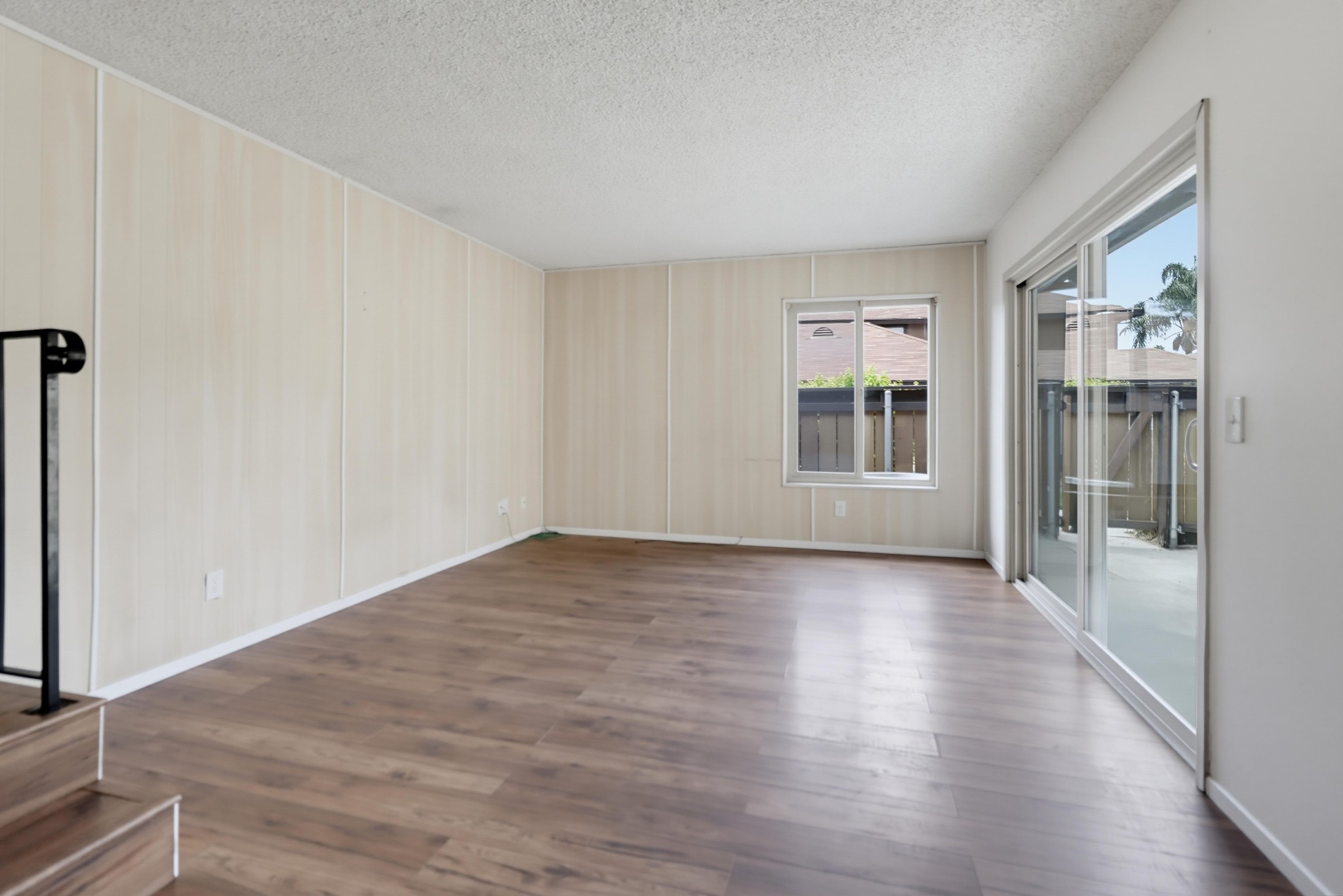 Virtual tour photo 10 of 42 for 9604 Kumquat Dr