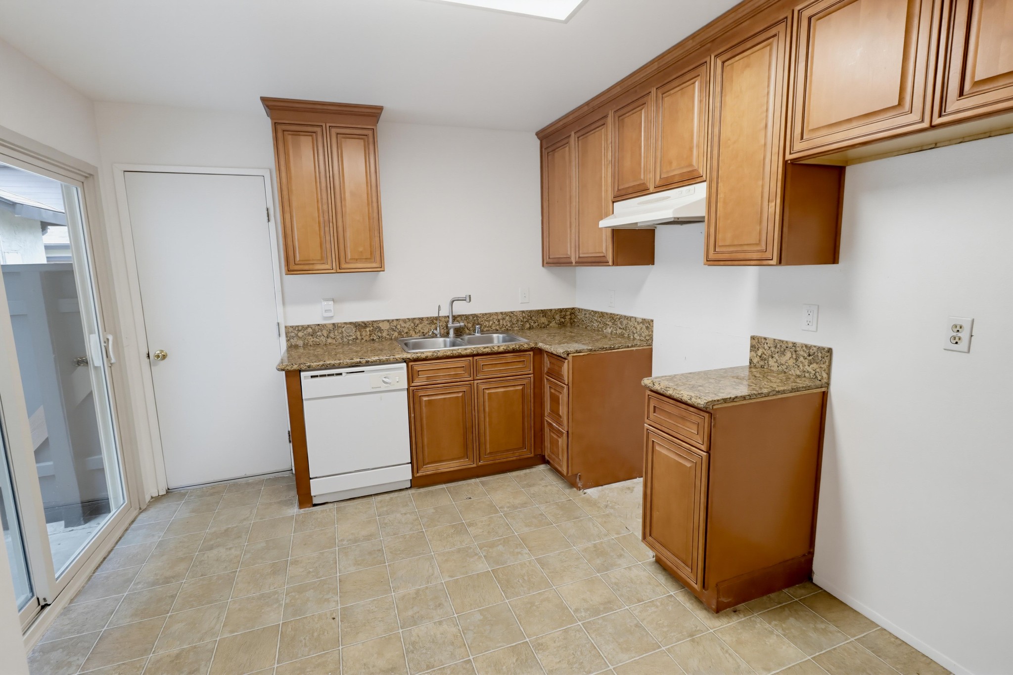 Virtual tour photo 16 of 42 for 9604 Kumquat Dr
