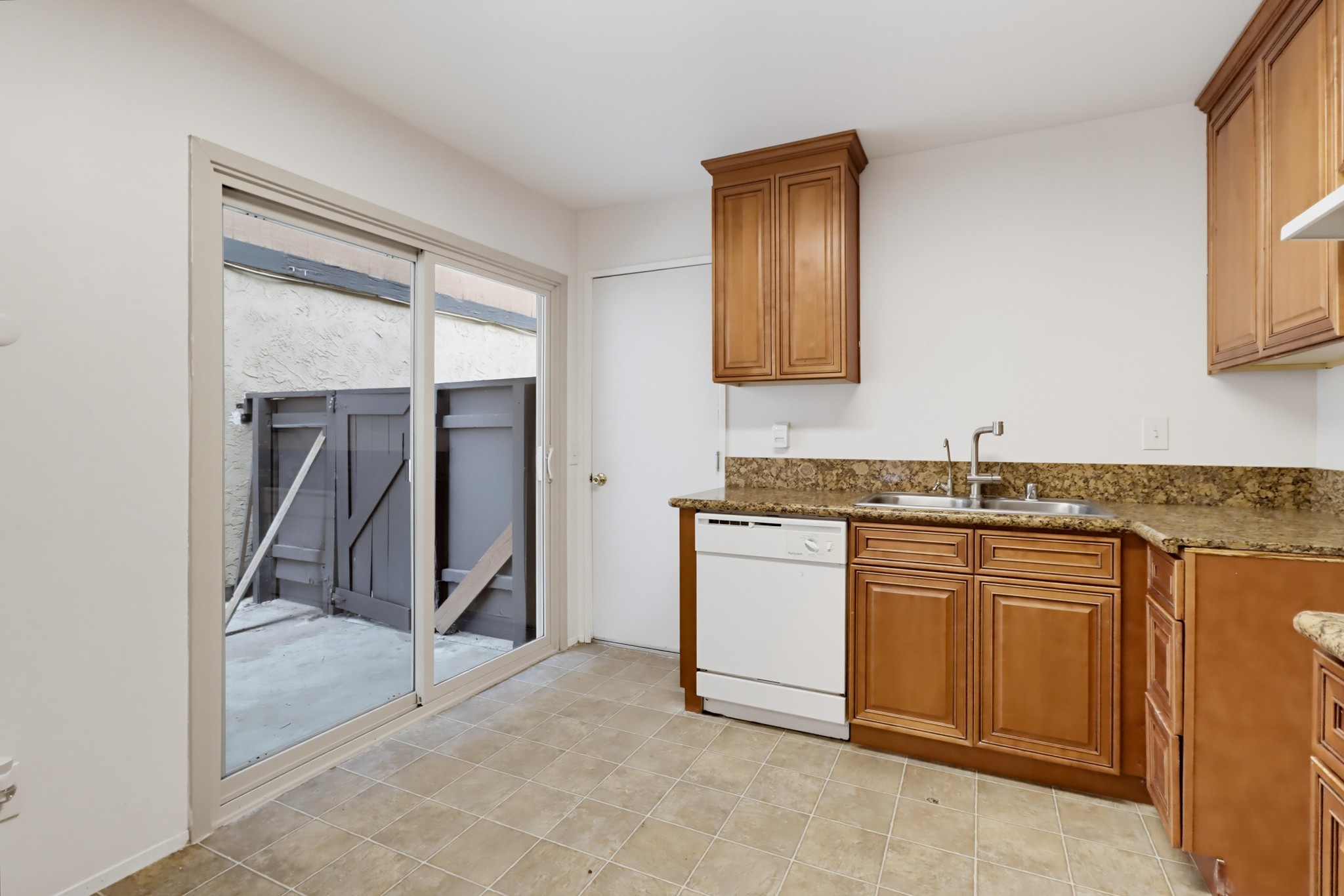 Virtual tour photo 17 of 42 for 9604 Kumquat Dr