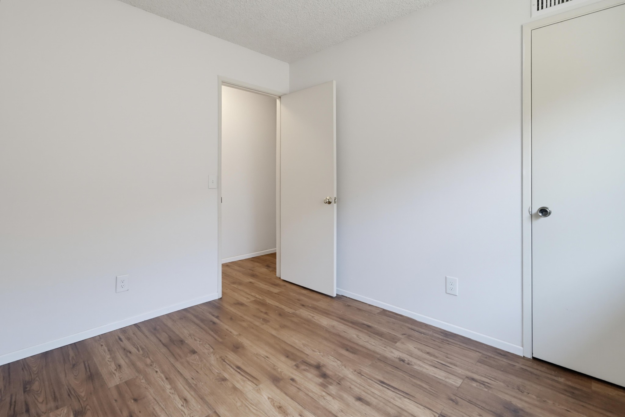 Virtual tour photo 30 of 42 for 9604 Kumquat Dr