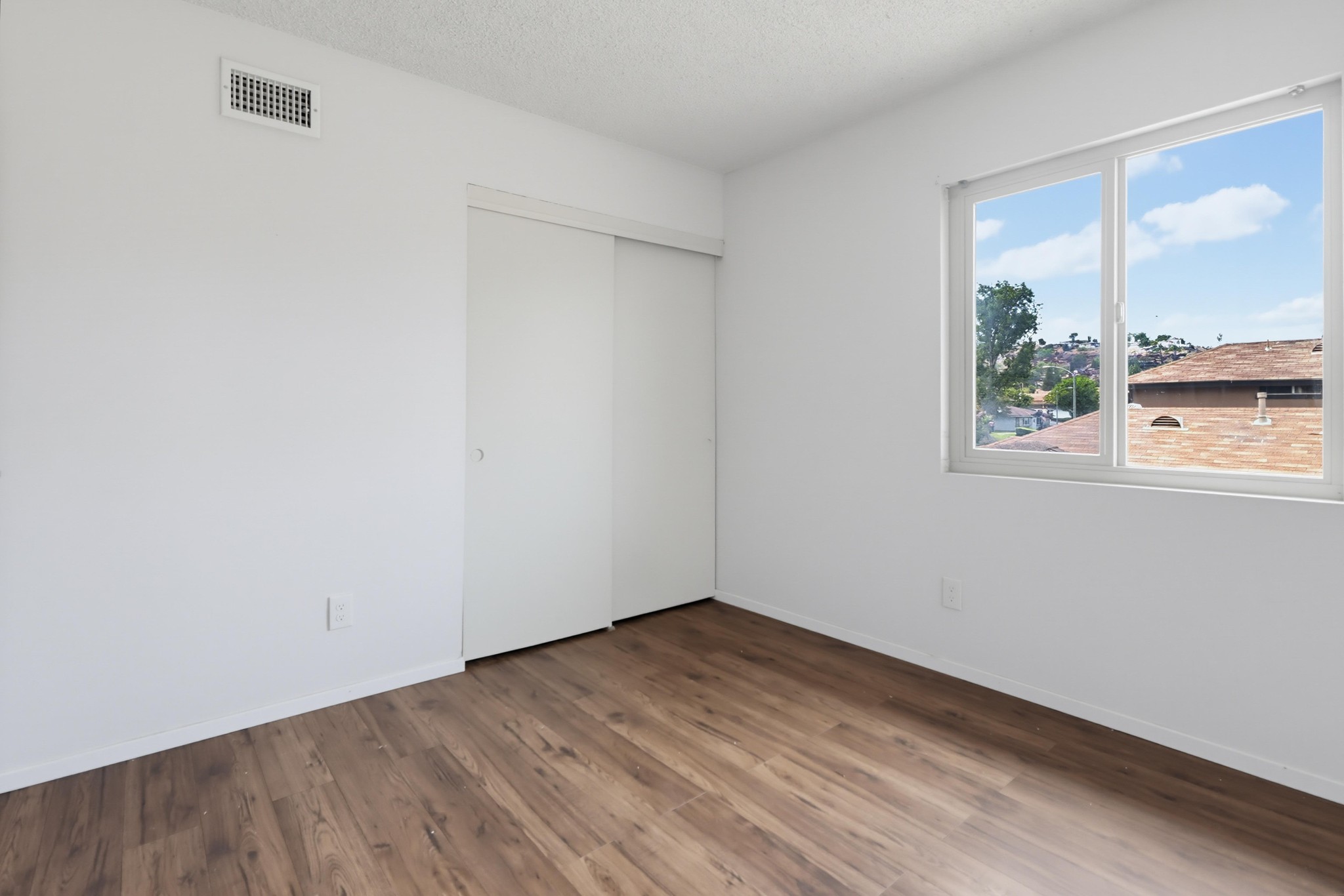 Virtual tour photo 35 of 42 for 9604 Kumquat Dr