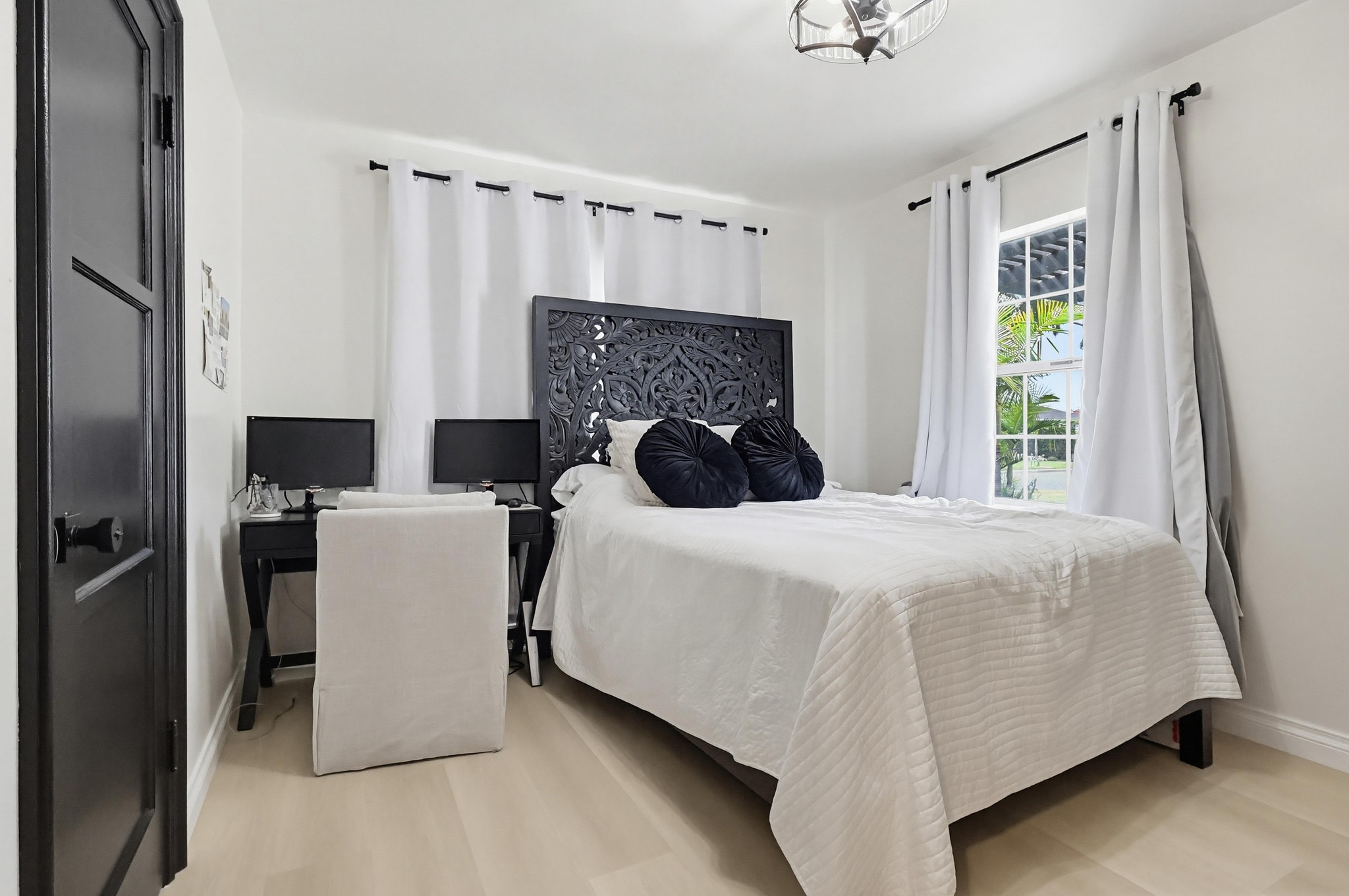 Virtual tour photo 61 of 85 for 9609 Orizaba Ave