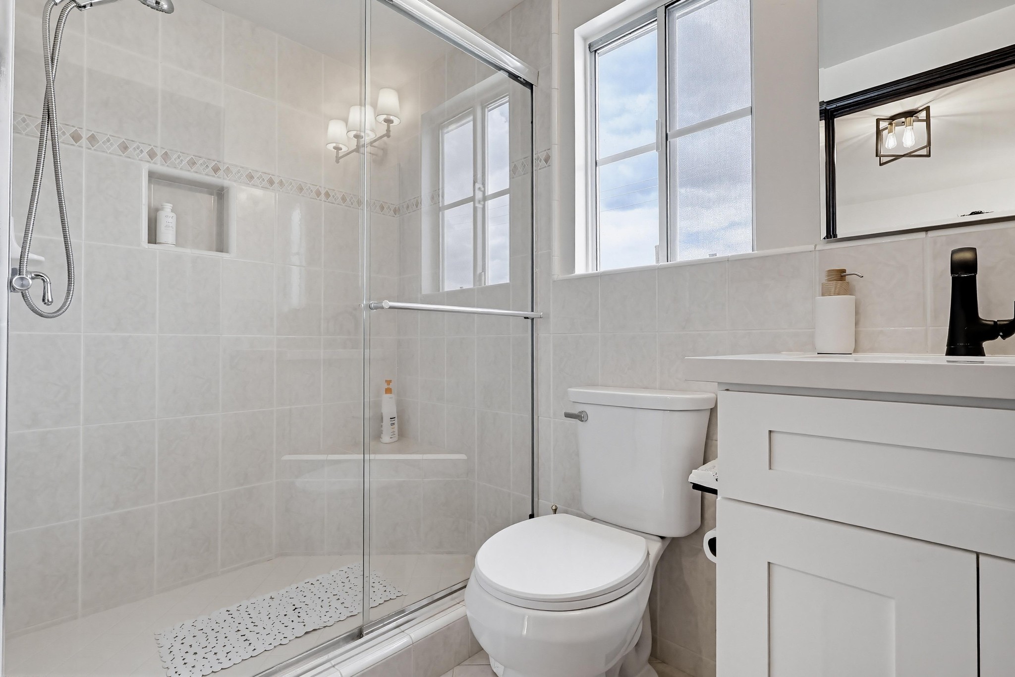 Virtual tour photo 63 of 85 for 9609 Orizaba Ave