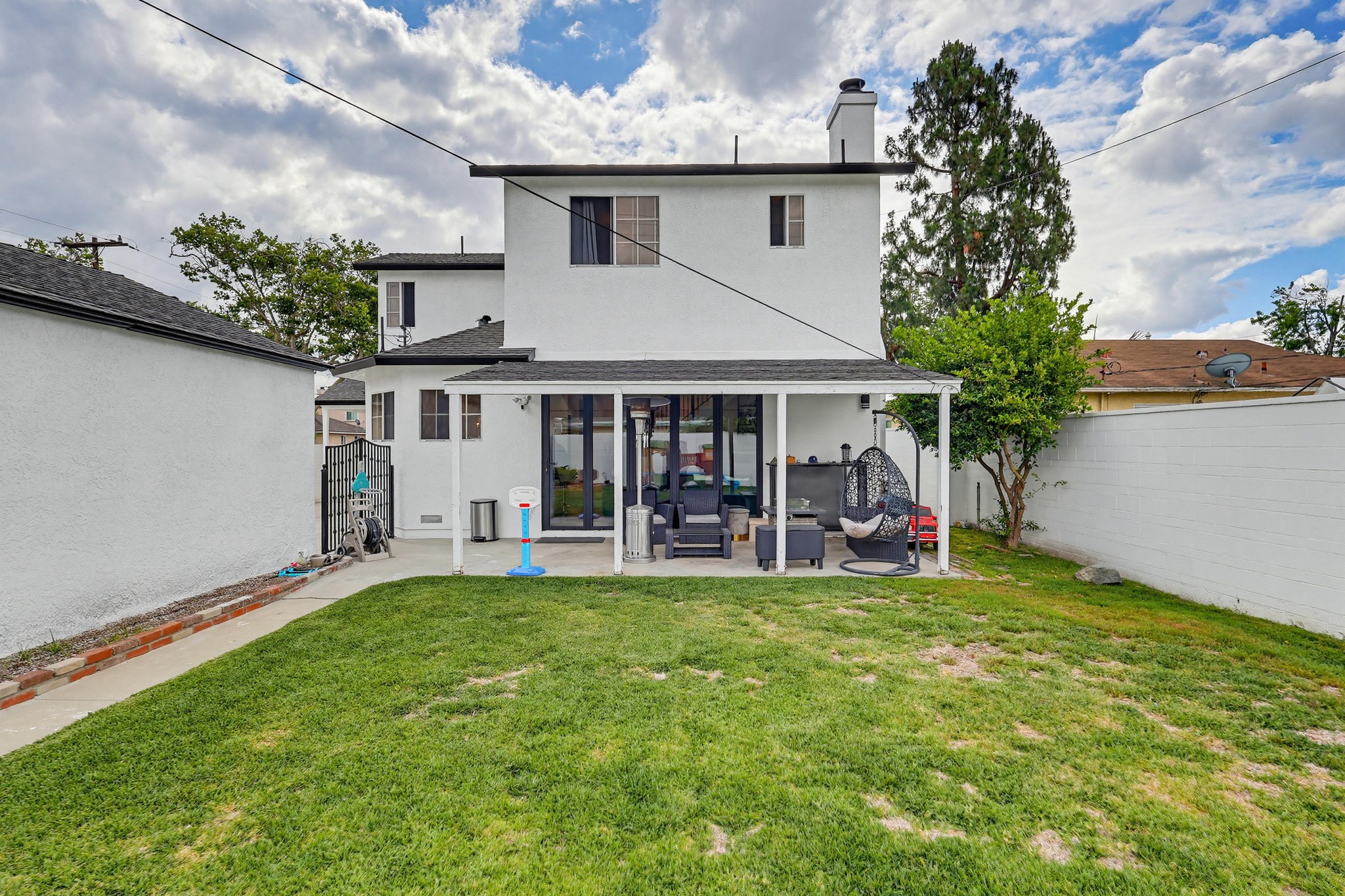 Virtual tour photo 82 of 85 for 9609 Orizaba Ave