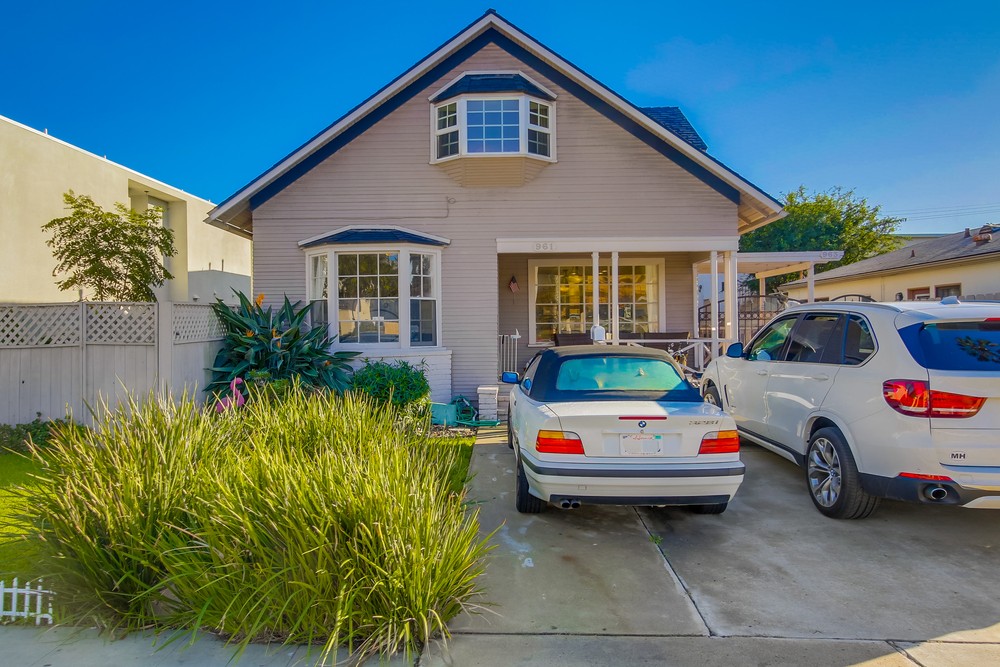 Virtual tour photo 5 of 73 for 961 Thomas Ave