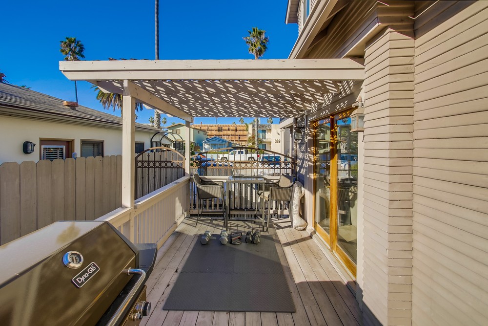 Virtual tour photo 21 of 73 for 961 Thomas Ave