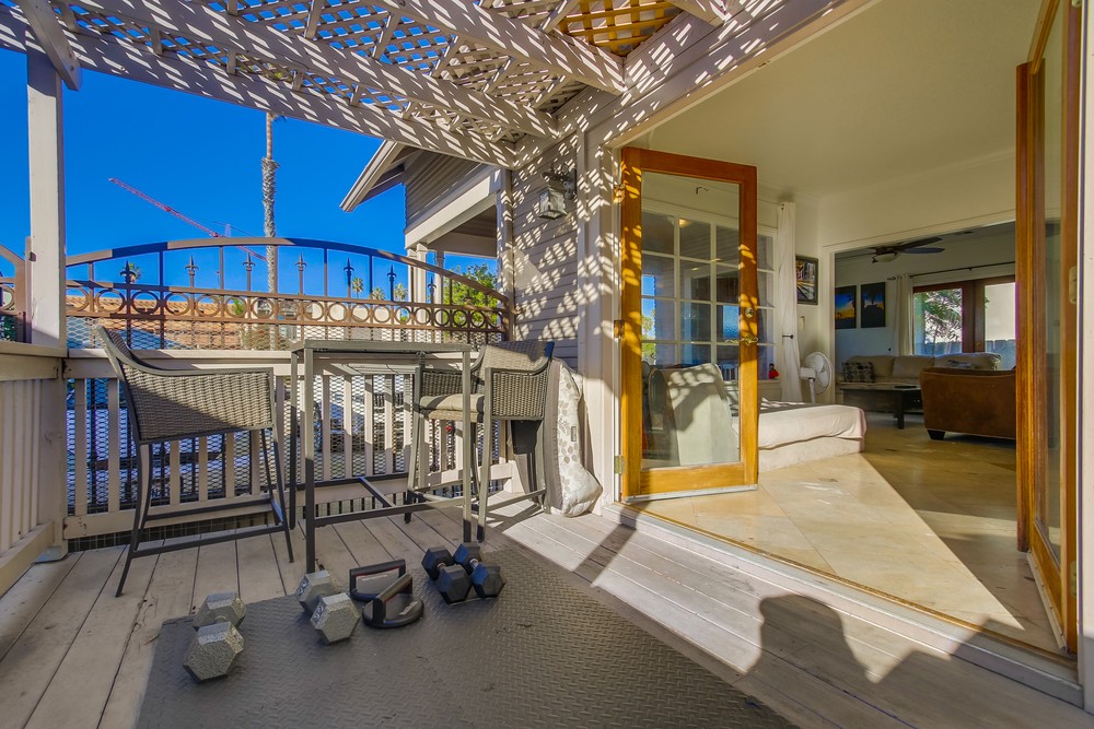 Virtual tour photo 22 of 73 for 961 Thomas Ave