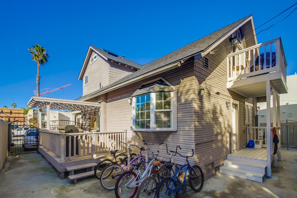 Virtual tour photo 44 of 73 for 961 Thomas Ave