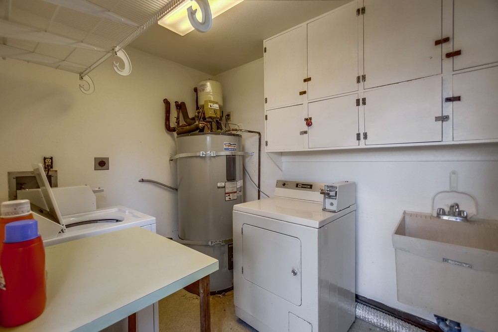 Virtual tour photo 51 of 73 for 961 Thomas Ave