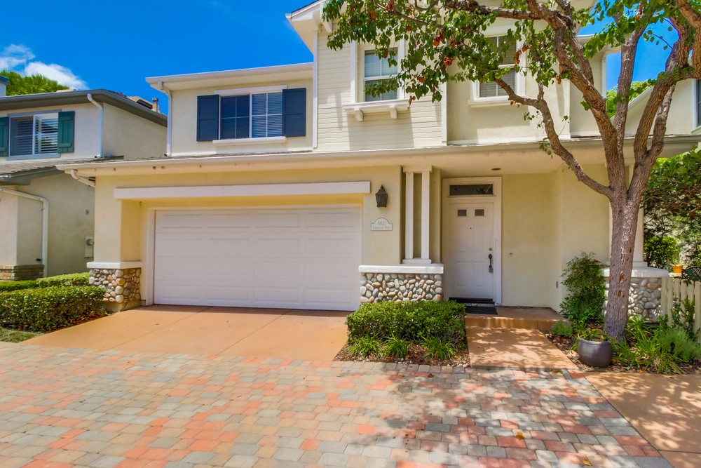 Virtual tour photo 1 of 46 for 9611 Stonecrest Blvd