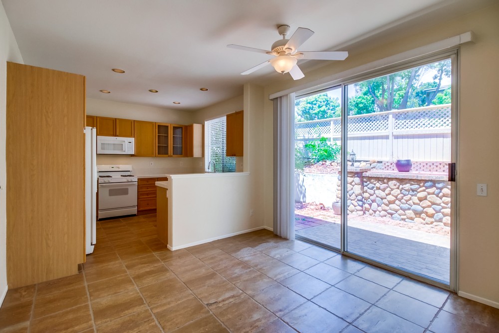 Virtual tour photo 10 of 46 for 9611 Stonecrest Blvd