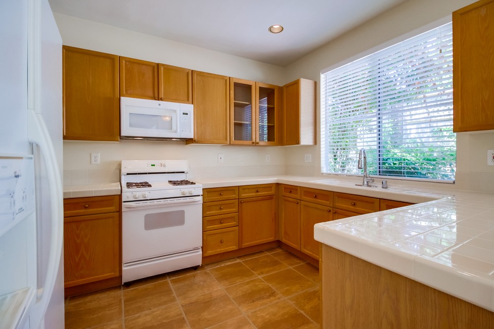 Virtual tour photo 13 of 46 for 9611 Stonecrest Blvd