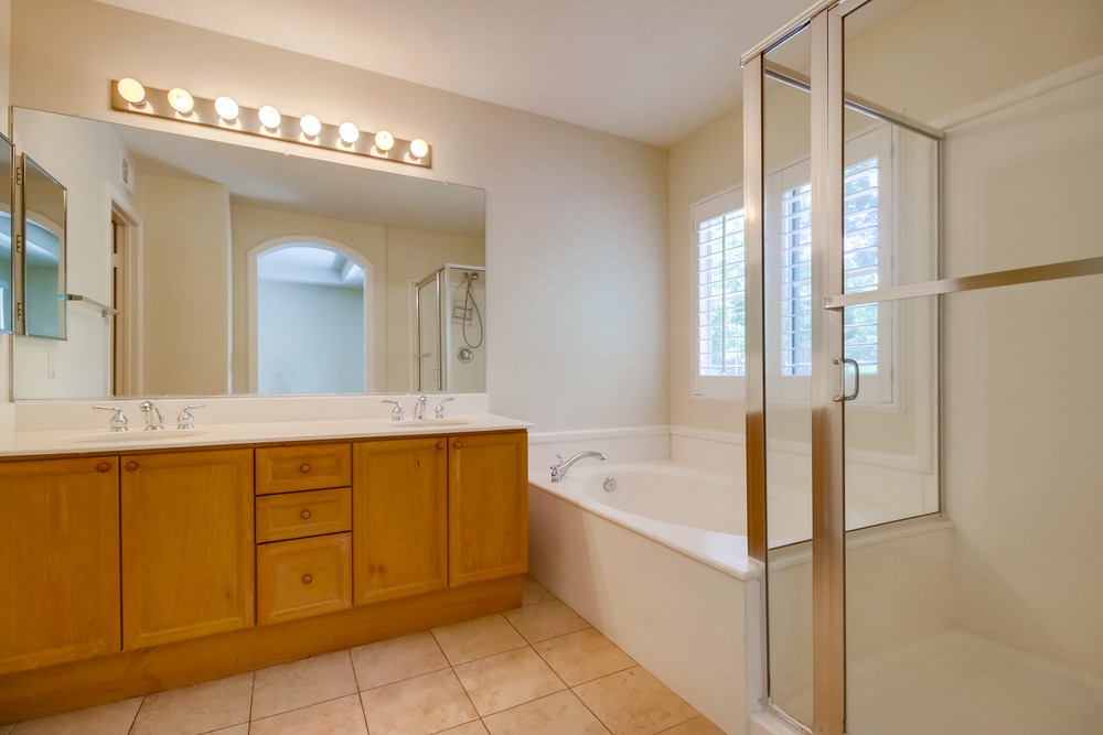 Virtual tour photo 26 of 46 for 9611 Stonecrest Blvd
