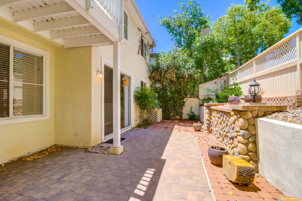 Virtual tour photo 40 of 46 for 9611 Stonecrest Blvd