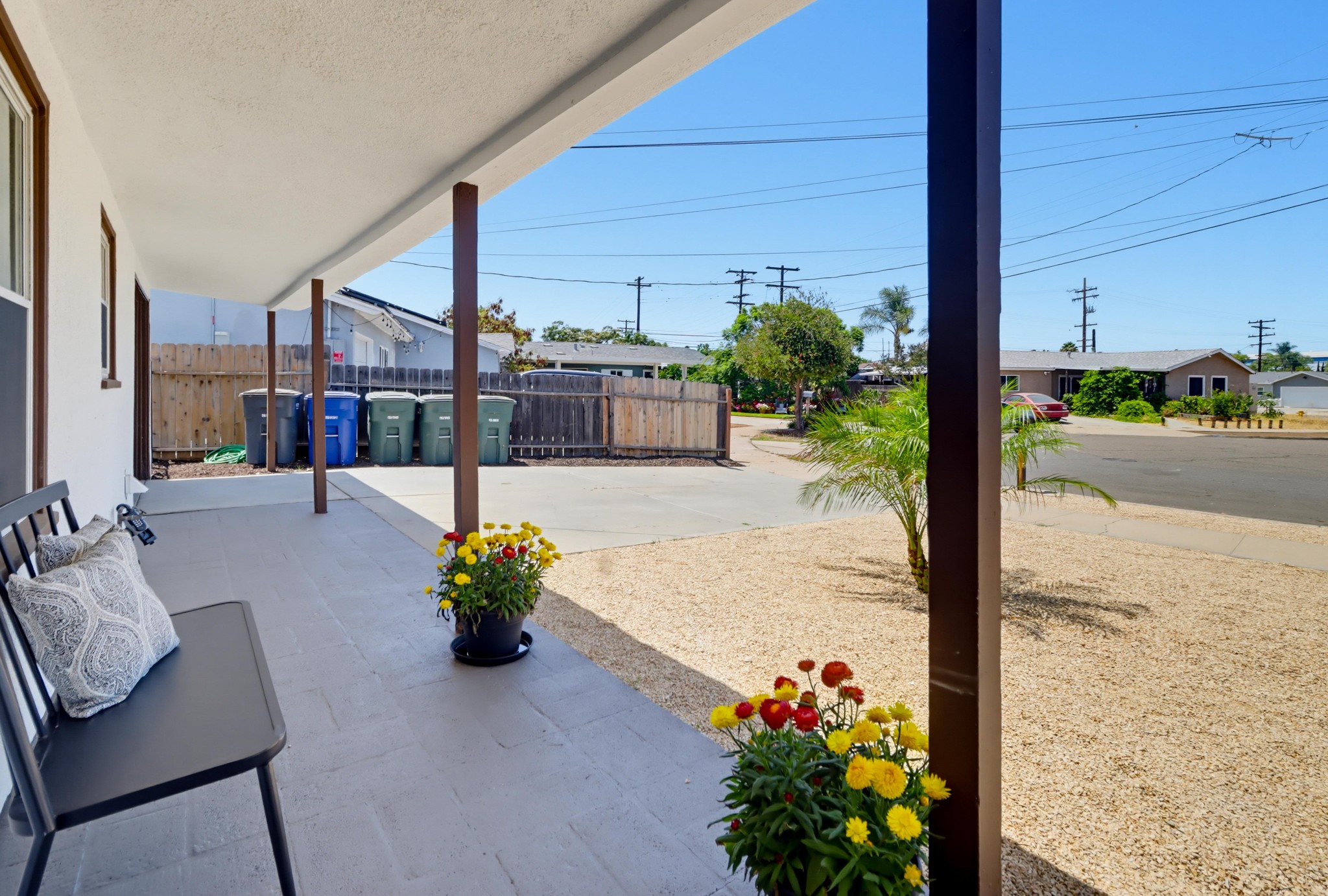 Virtual tour photo 6 of 51 for 962 Wilfred St