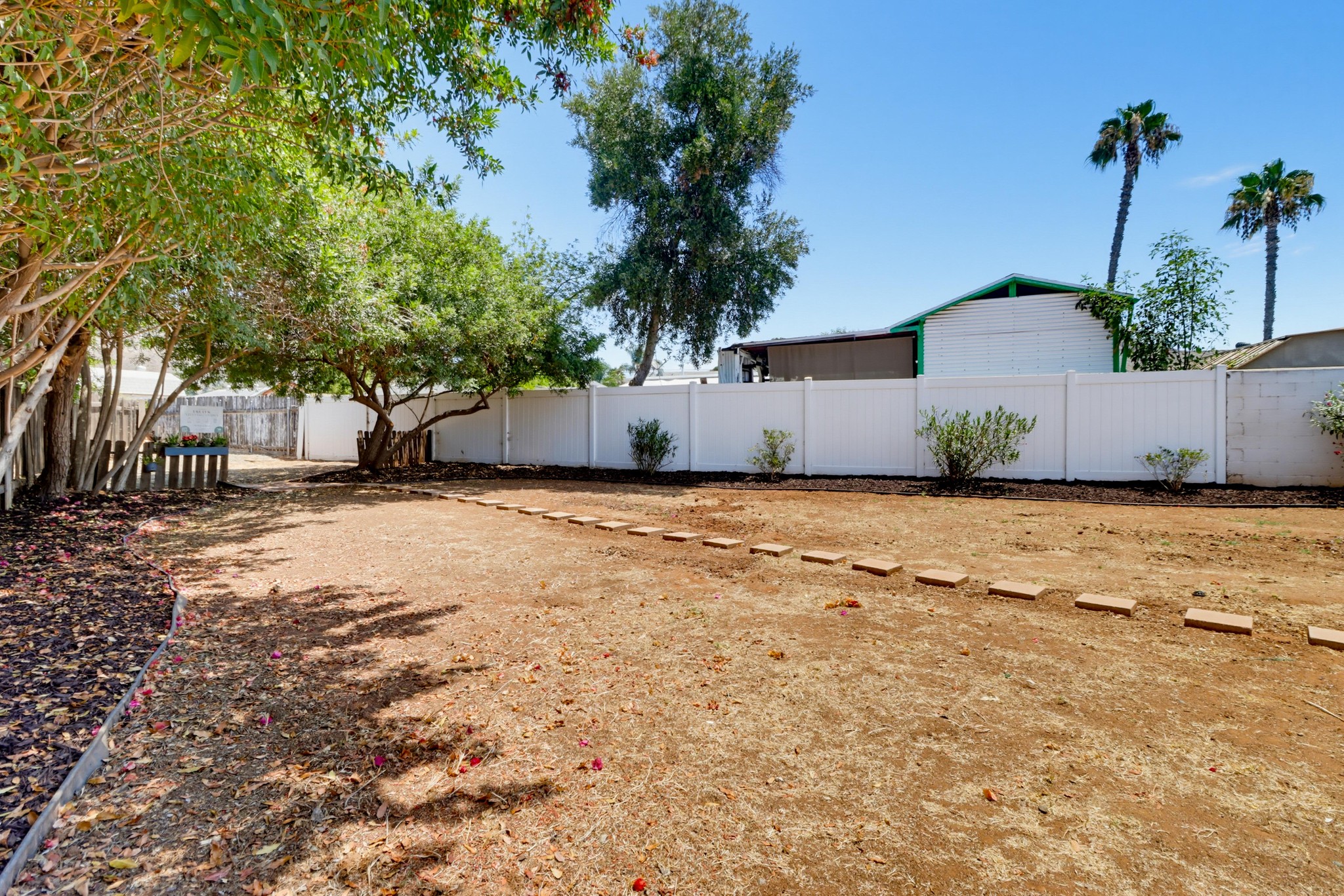Virtual tour photo 48 of 51 for 962 Wilfred St