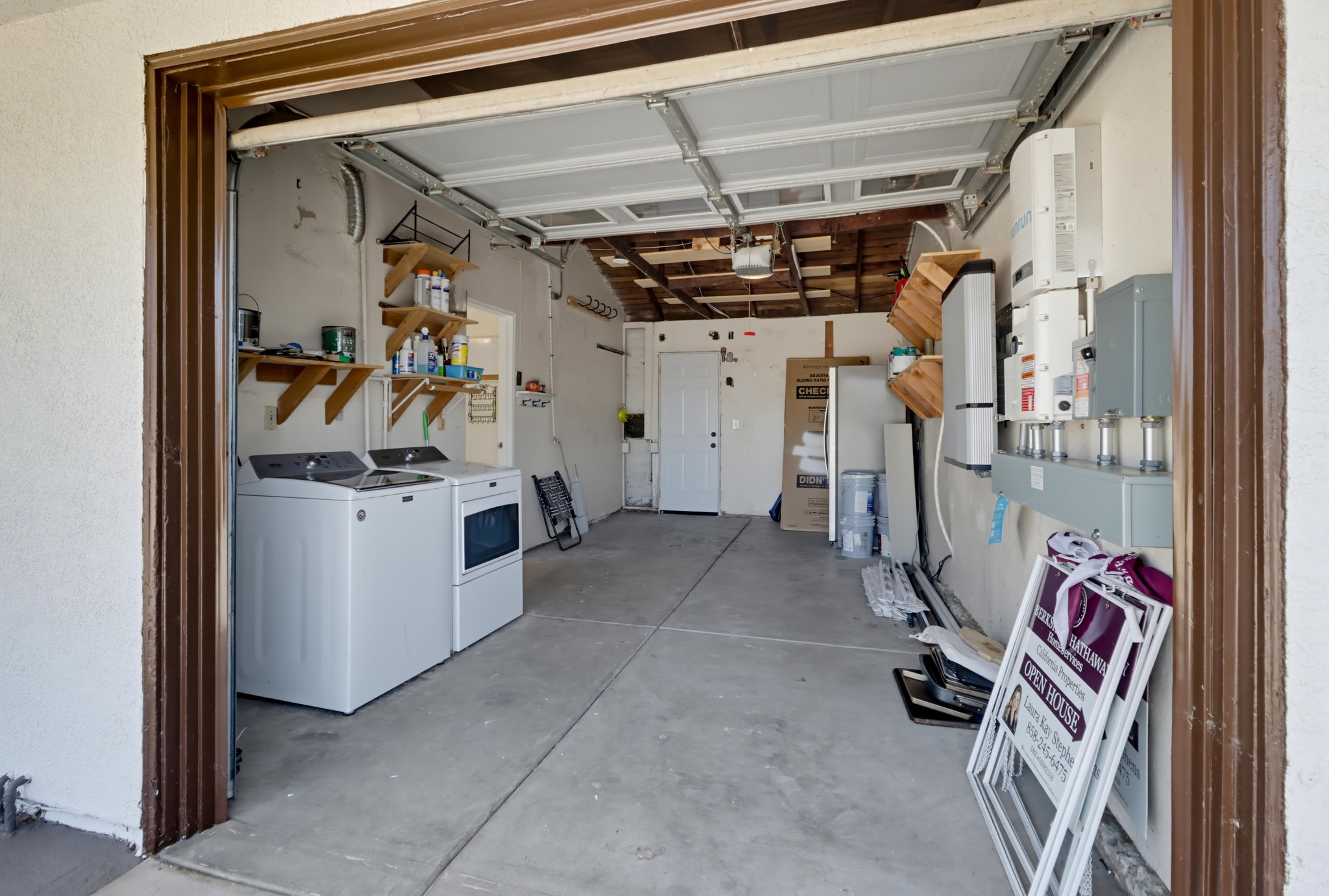 Virtual tour photo 49 of 51 for 962 Wilfred St