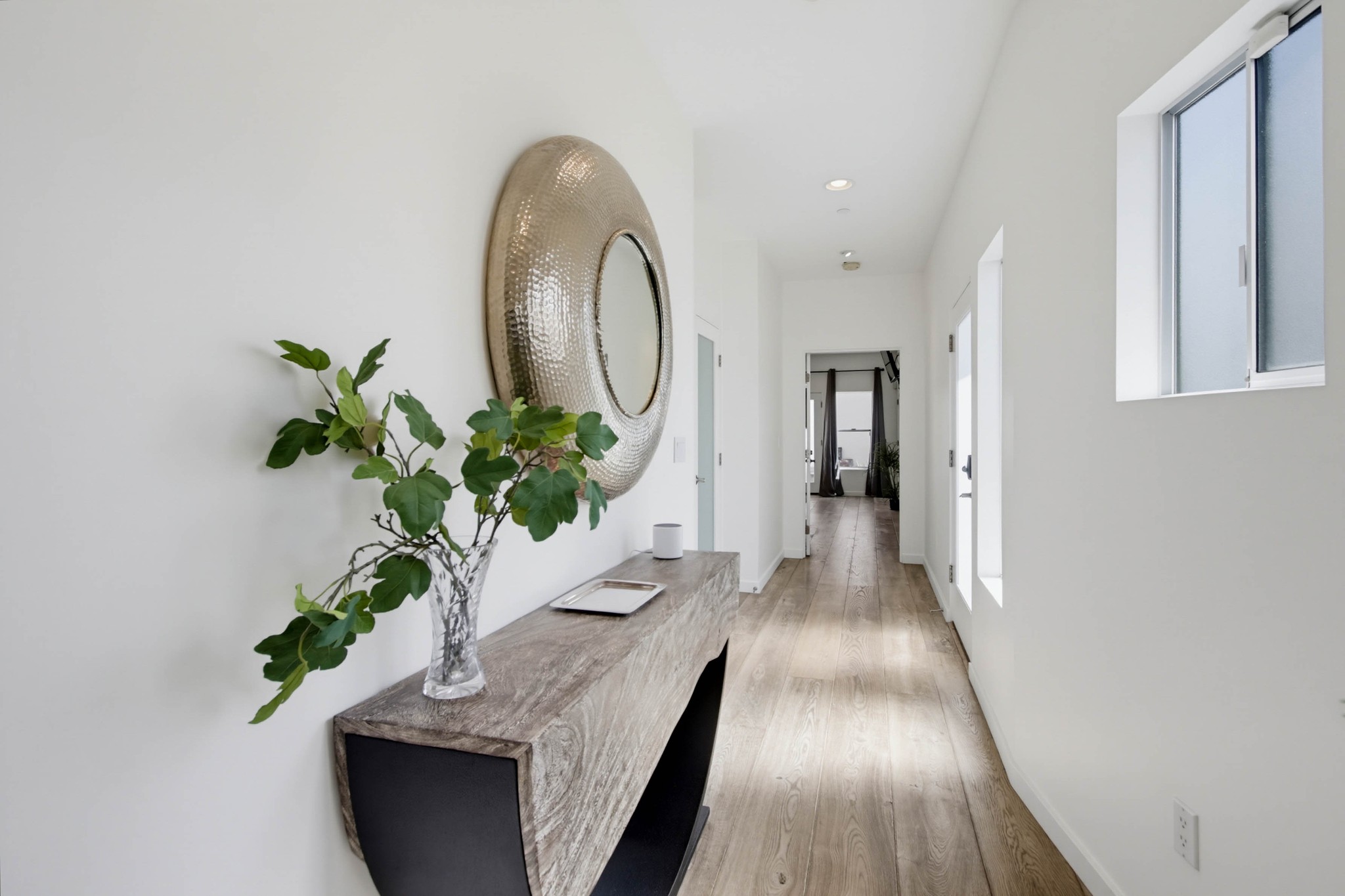 Virtual tour photo 37 of 114 for 963 Diamond St