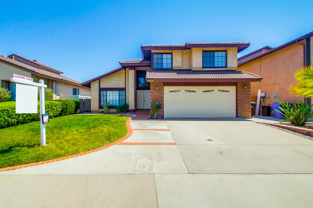 Virtual tour photo 1 of 61 for 9635 Graceland Way