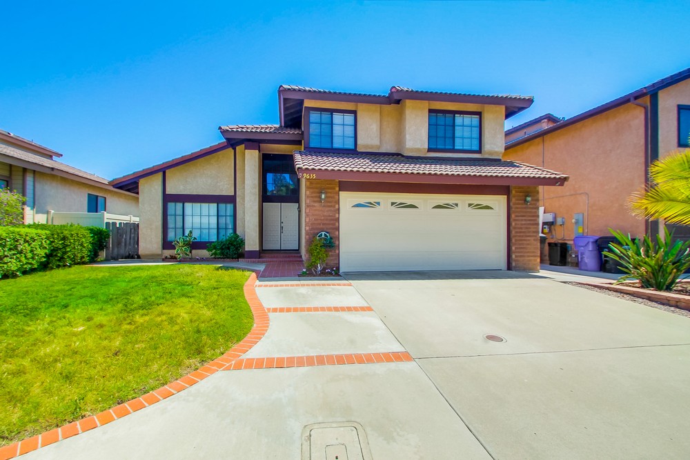 Virtual tour photo 4 of 61 for 9635 Graceland Way