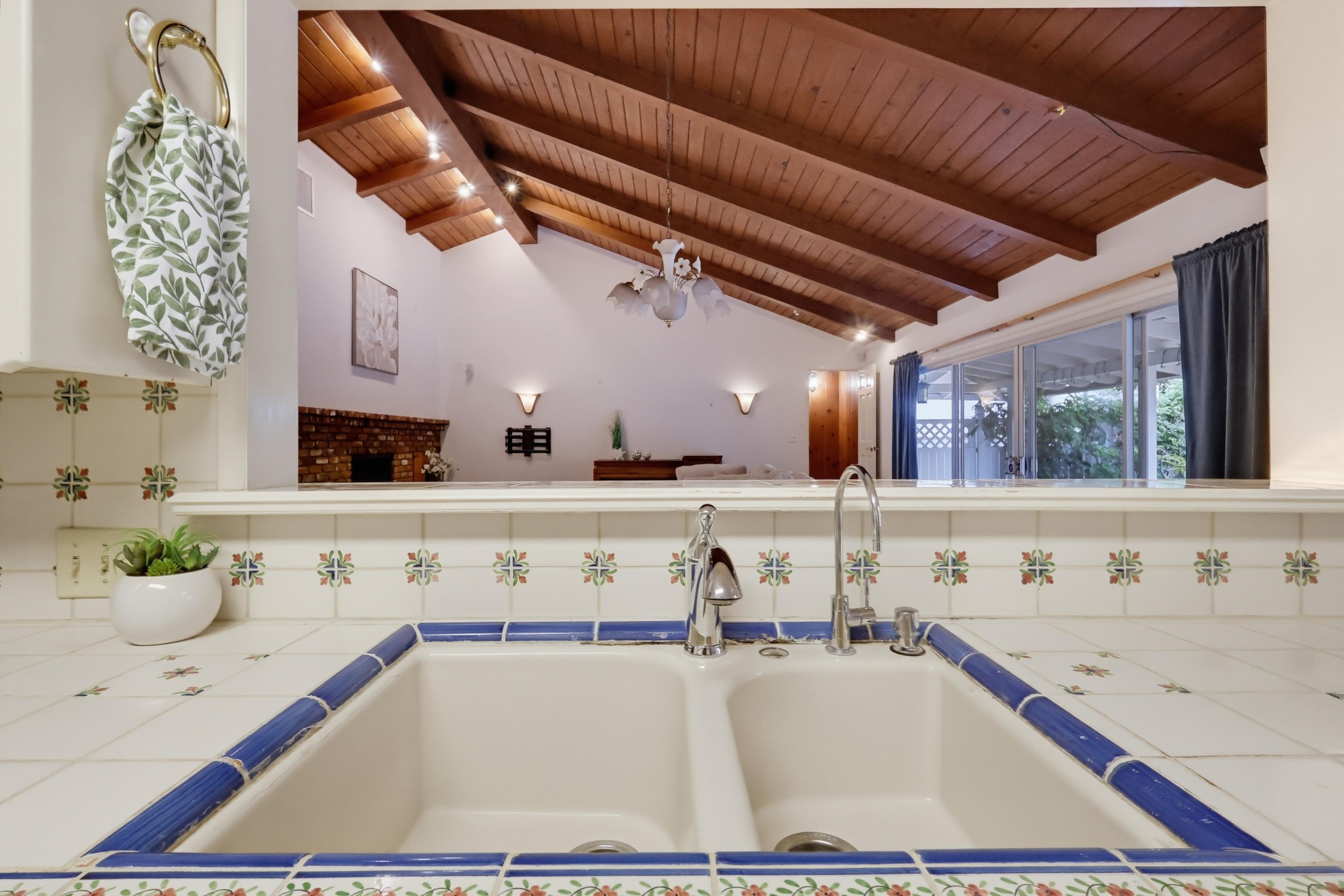 Virtual tour photo 37 of 119 for 9636 El Venado Dr
