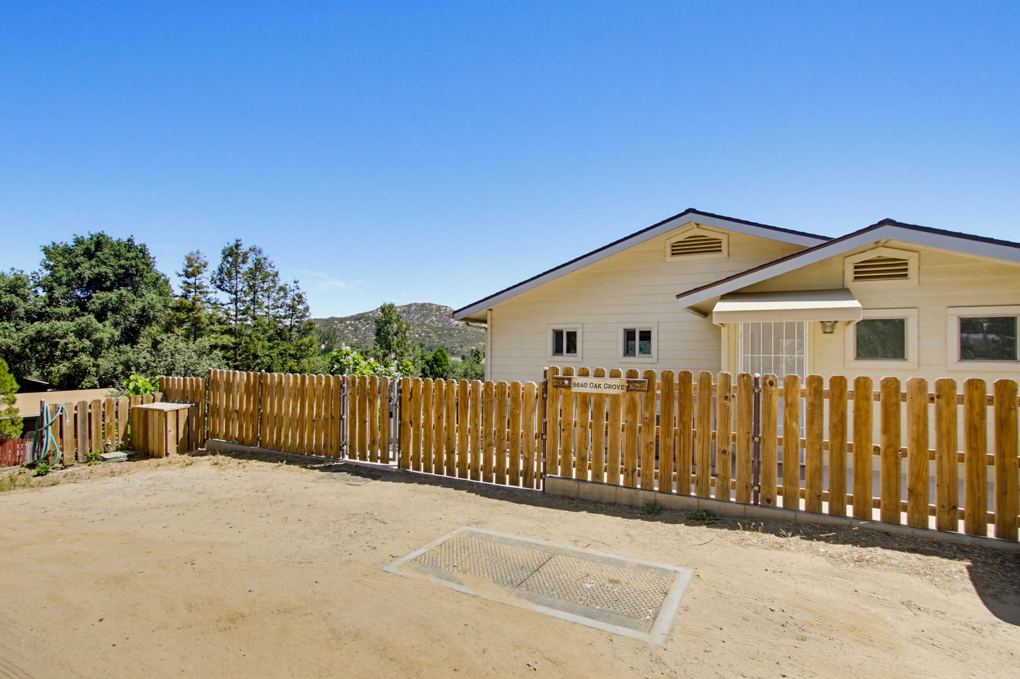 Virtual tour photo 1 of 56 for 9640 Oak Grove Dr