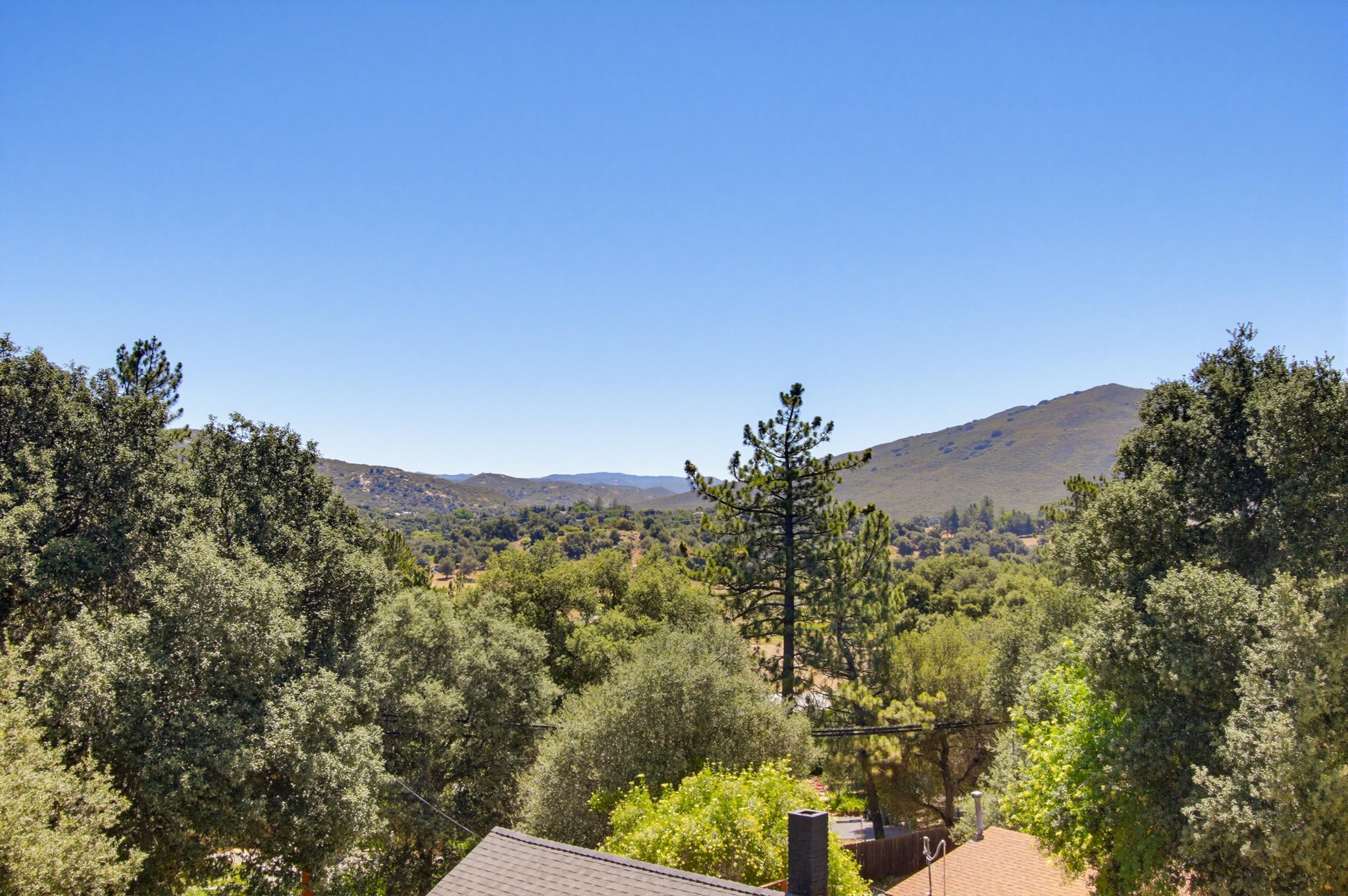 Virtual tour photo 26 of 56 for 9640 Oak Grove Dr