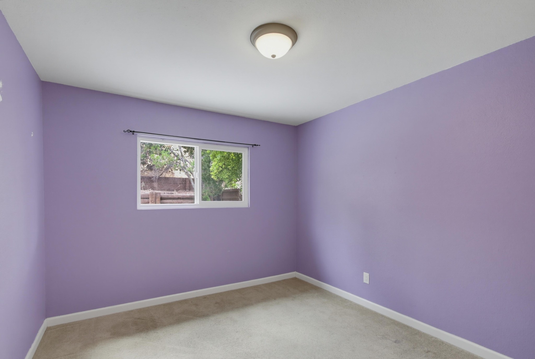 Virtual tour photo 21 of 44 for 9649 Halberns Blvd