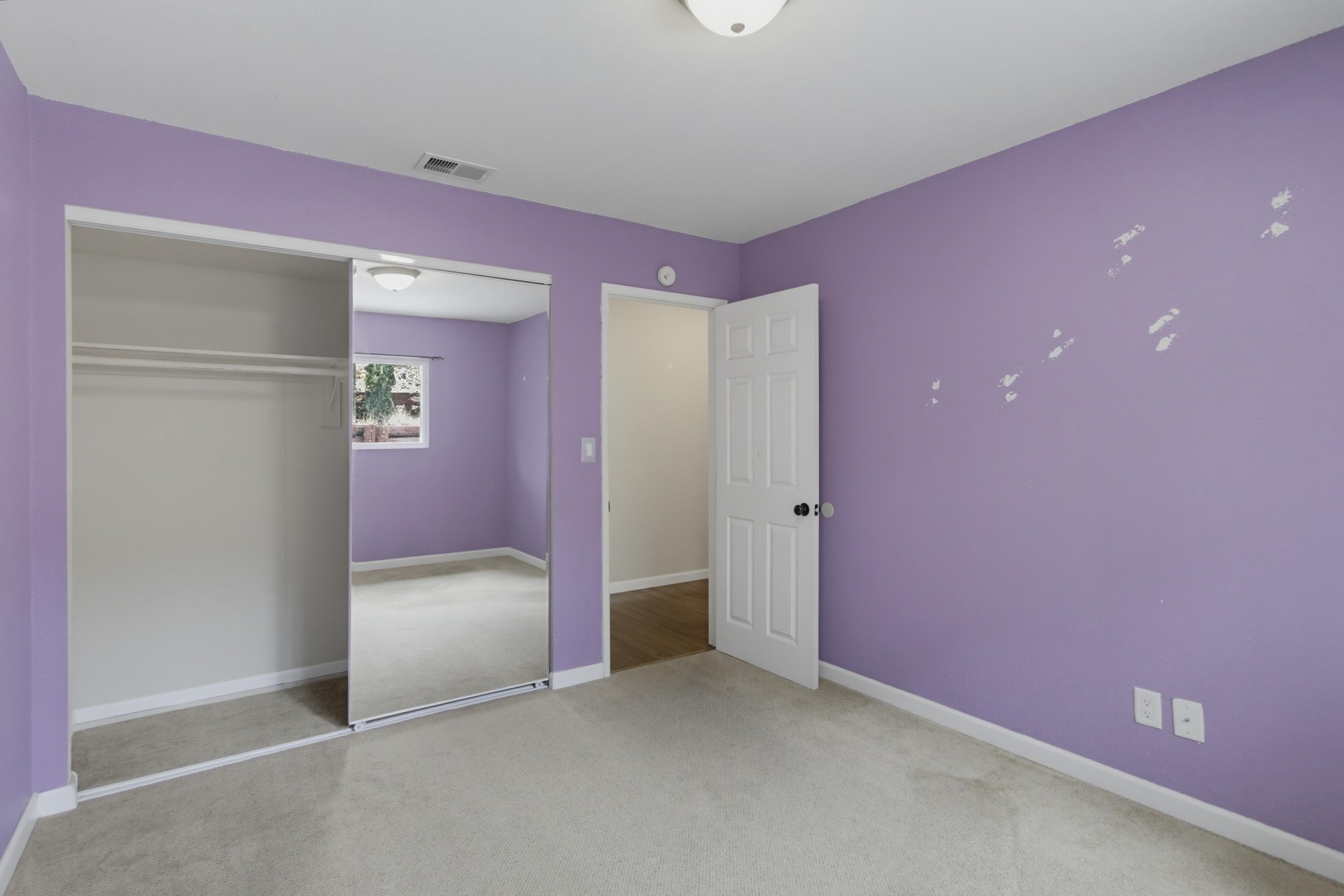 Virtual tour photo 22 of 44 for 9649 Halberns Blvd