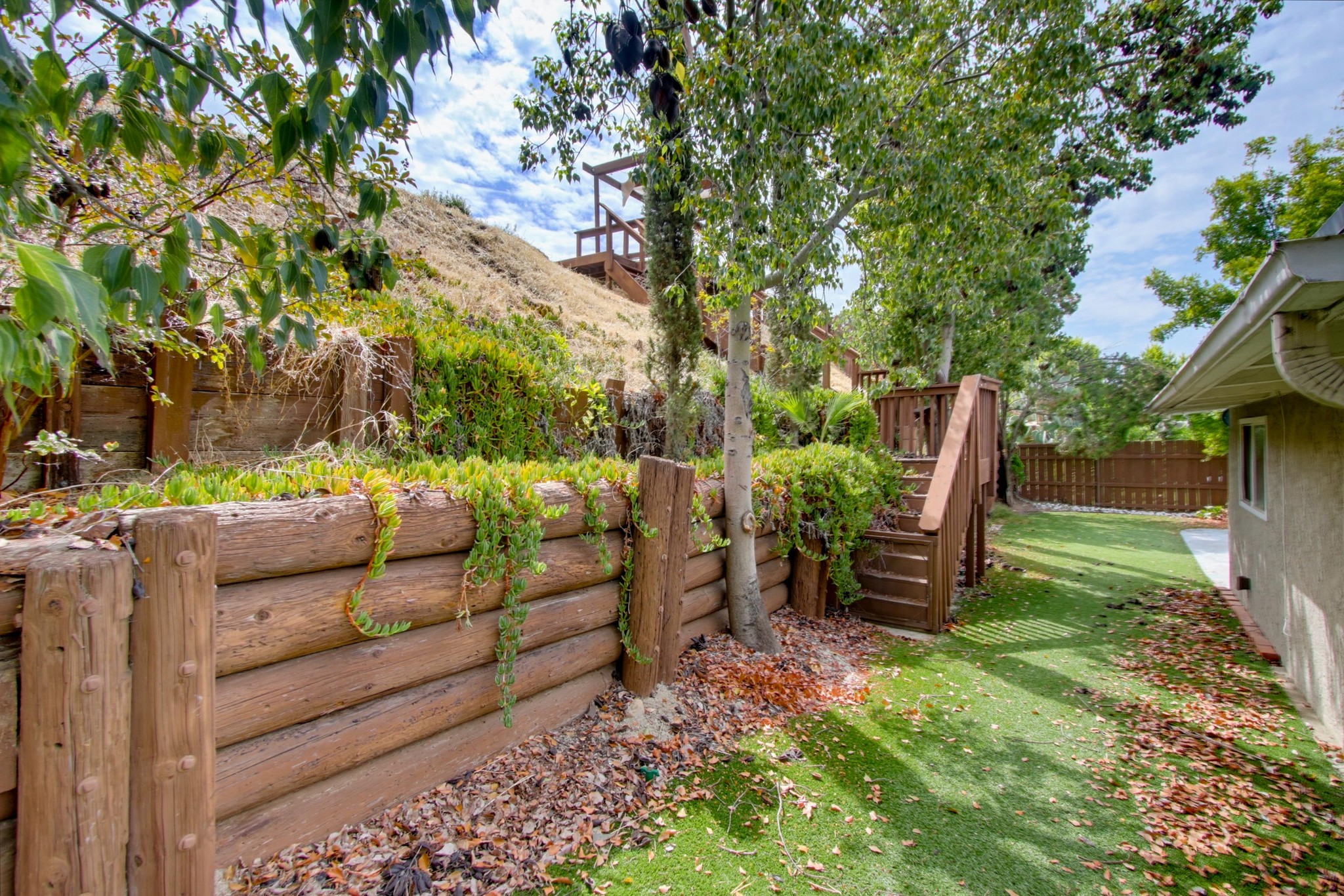 Virtual tour photo 37 of 44 for 9649 Halberns Blvd