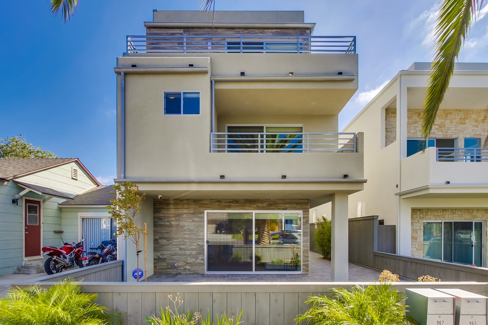 Virtual tour photo 1 of 53 for 965 Diamond Street
