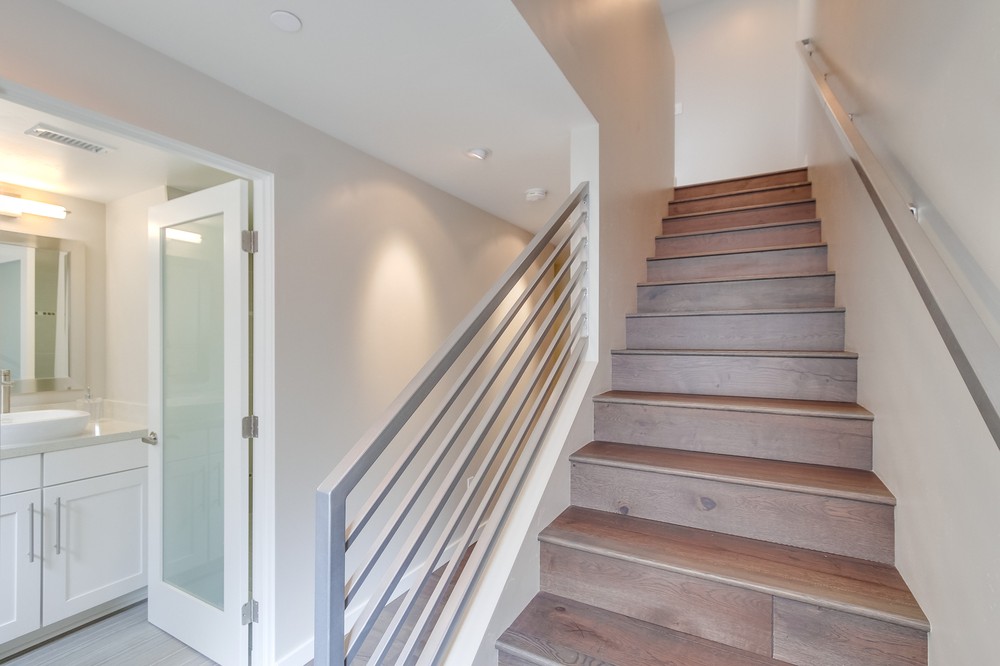 Virtual tour photo 9 of 53 for 965 Diamond Street